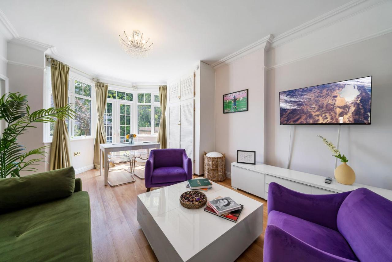 Lovely Garden Apartment In Wimbledon Town Centre With Private Parking By Wimbledon Holiday Lets Λονδίνο Εξωτερικό φωτογραφία